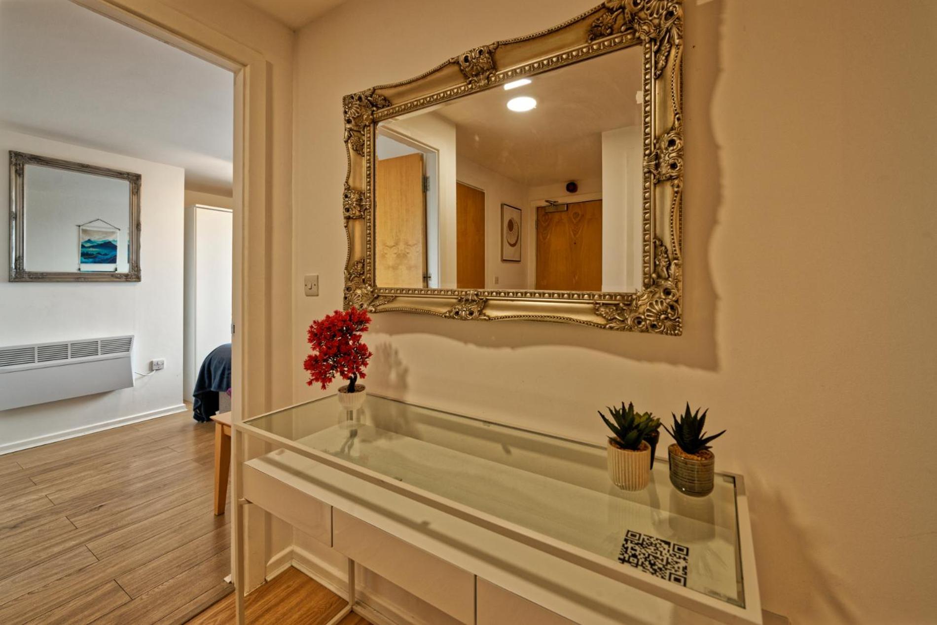 Sidemersey Livings- Convenient And Central 2-Bedroom Haven In L1 Liverpool Exteriör bild